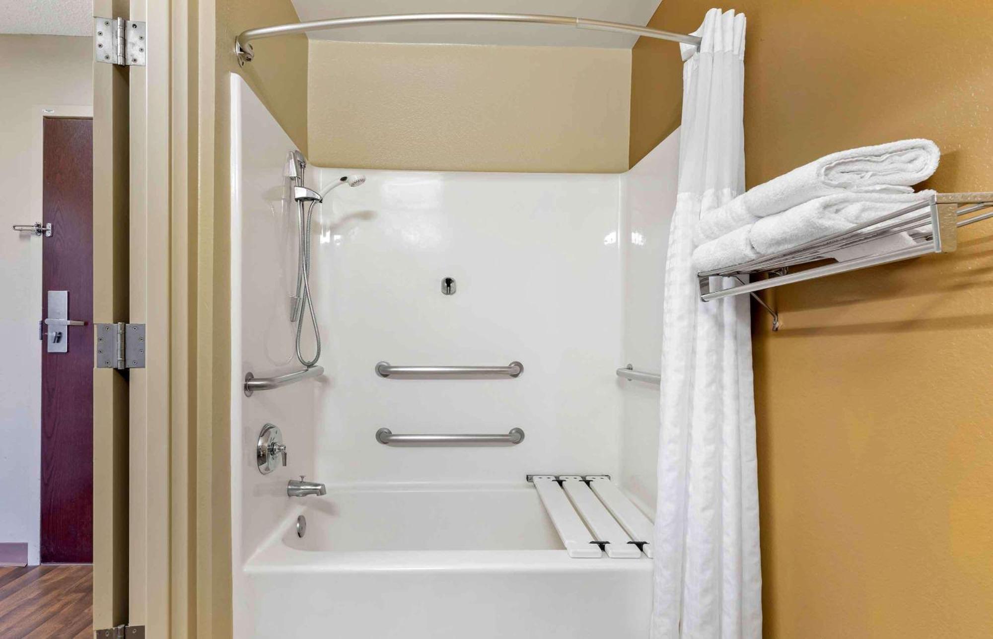Extended Stay America Select Suites - Raleigh - Cary - Regency Parkway South Extérieur photo