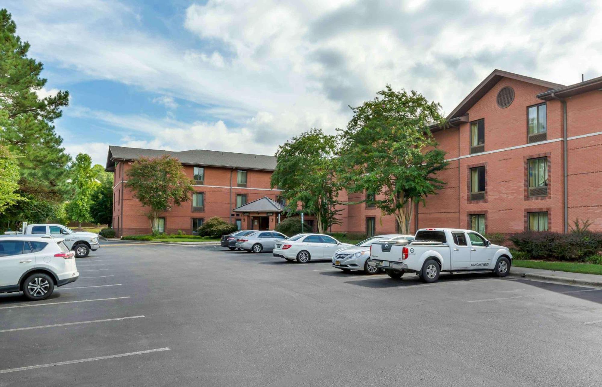 Extended Stay America Select Suites - Raleigh - Cary - Regency Parkway South Extérieur photo