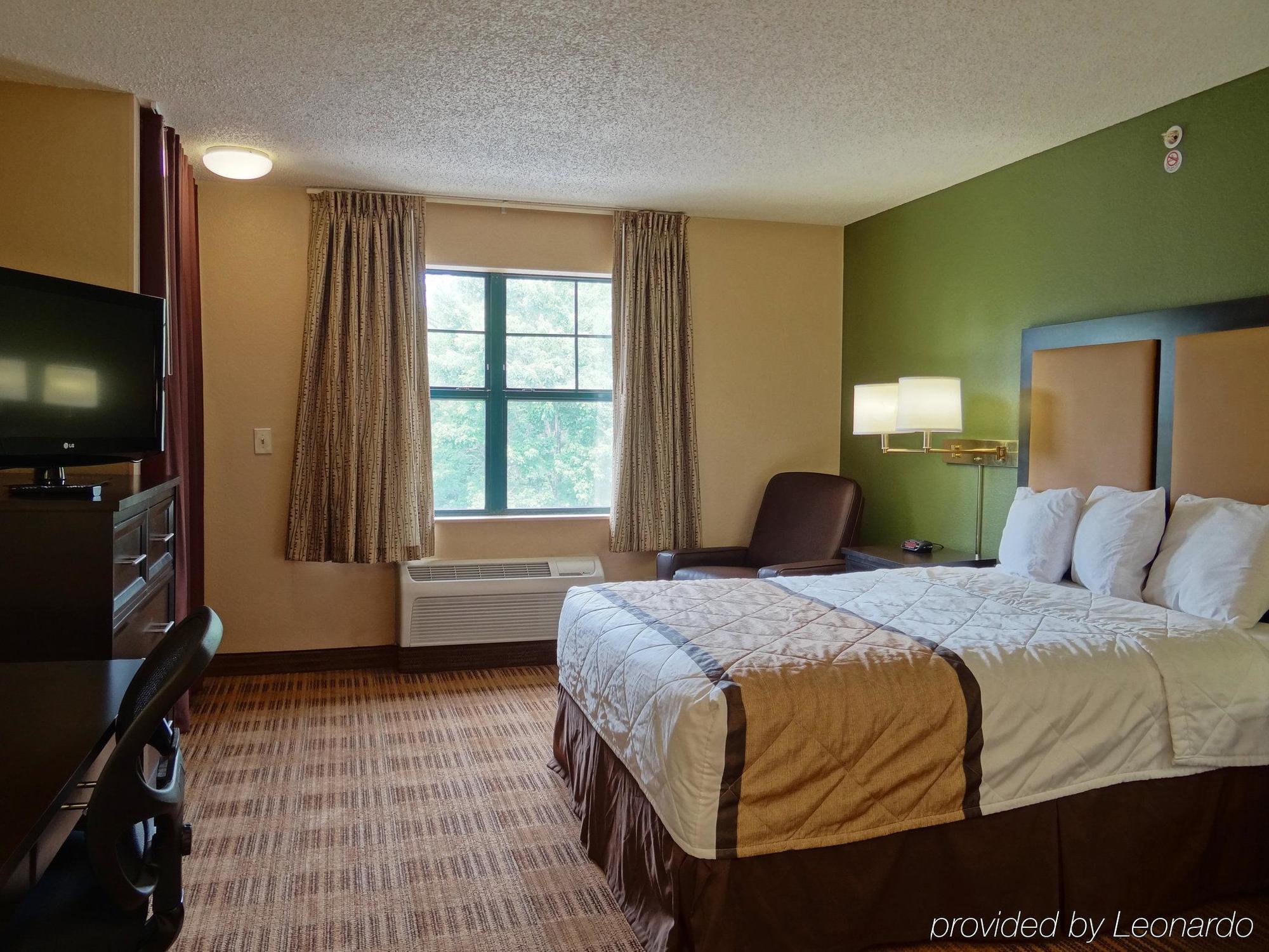 Extended Stay America Select Suites - Raleigh - Cary - Regency Parkway South Extérieur photo